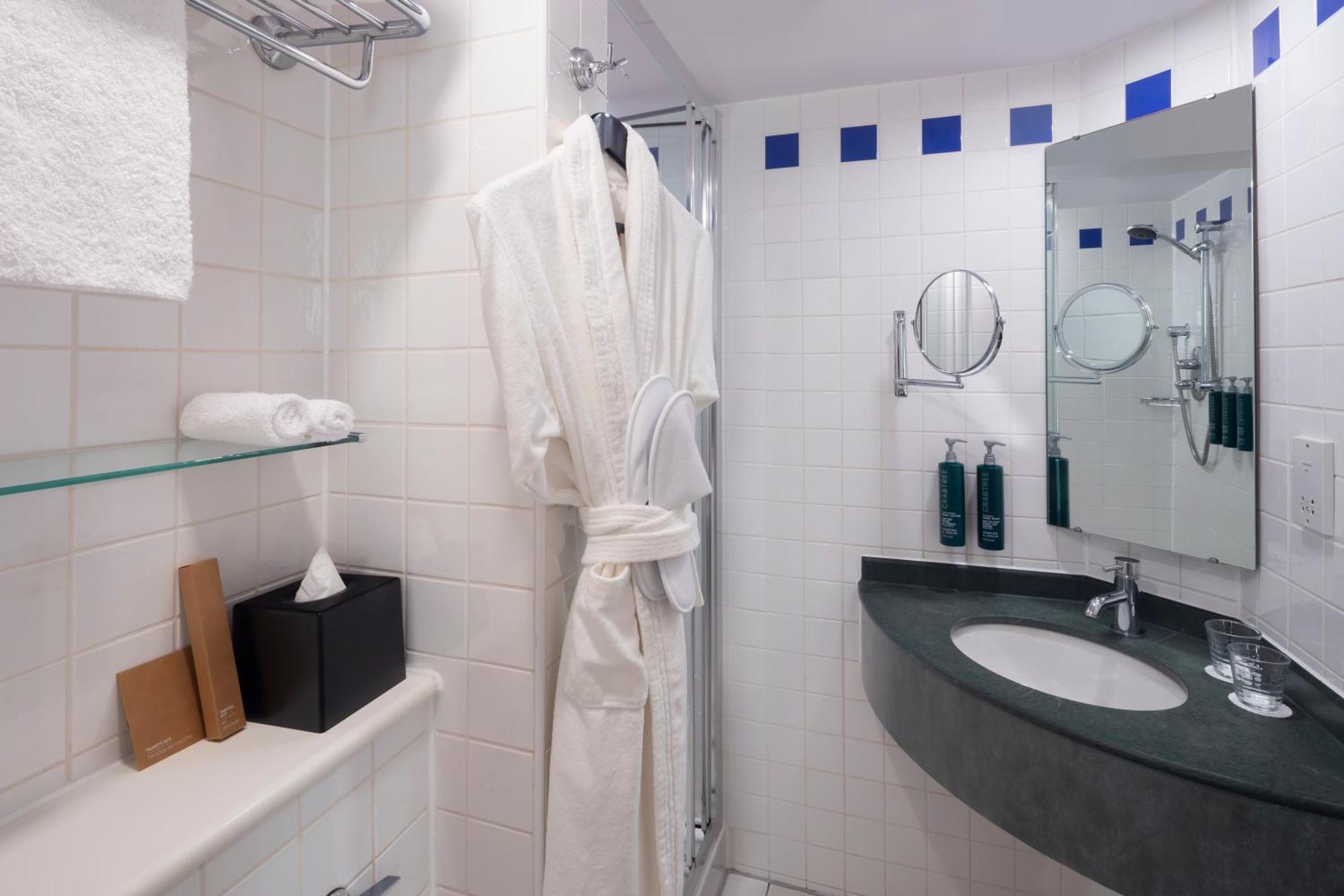 Deluxe Zimmer mit Kingsize-Bett