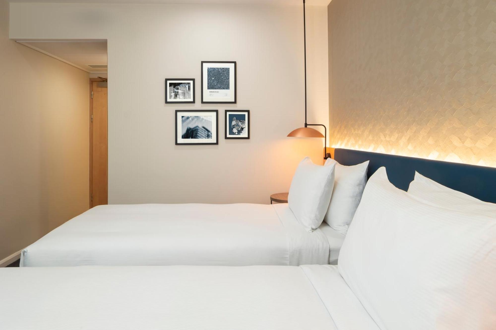 Zweibettzimmer mit Parkblick