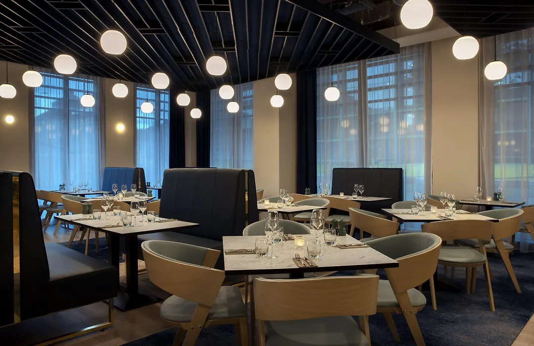 Leonardo Hotel Bristol City-1