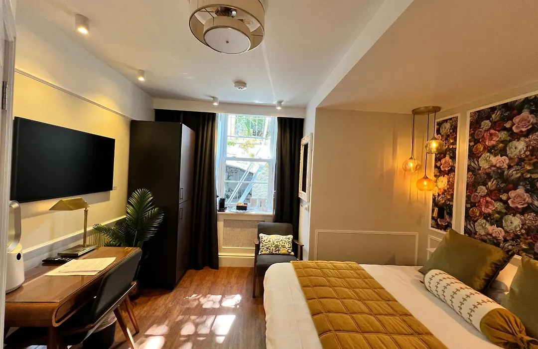 Ferndale Mews-1