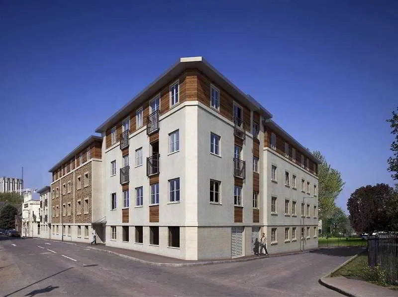 Geometric Serviced Apartments Bristol-1
