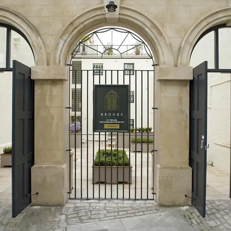 Brooks Guesthouse Bristol-3